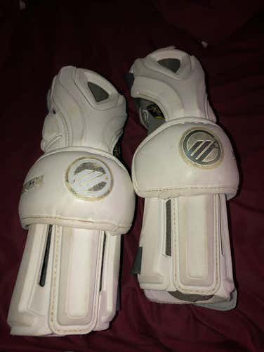 Maverik Rome Arm Guards (BUY/TRADE/OFFER)