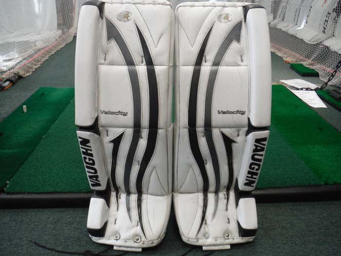 Vaughn Velocity V4 7480i Goalie Leg Pads 29"+1.5" White/Black/Silver