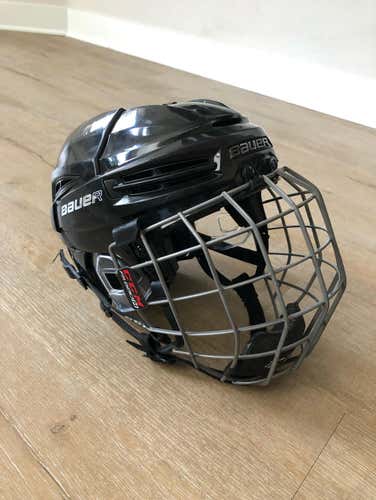 Bauer Re-akt 100 Helmet with New CCM FM 680 Cage