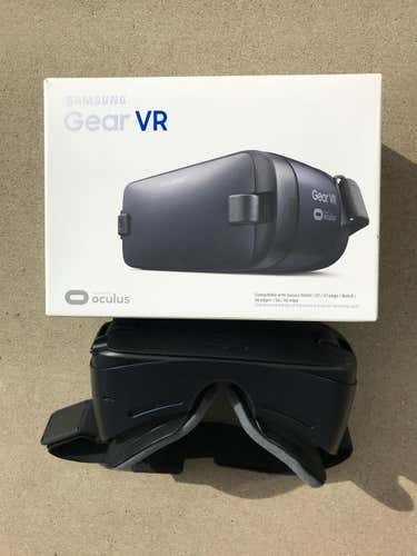 SAMSUNG VR Gear Headset