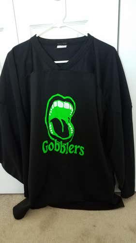 Gently used size XL hockey Jersey