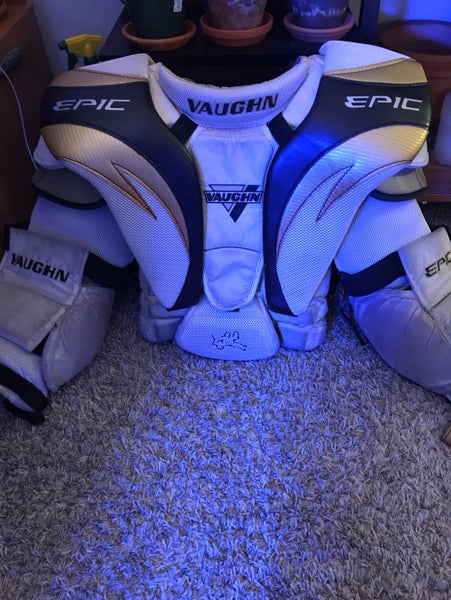 Vaughn Epic 8800 Senior Chest Protector