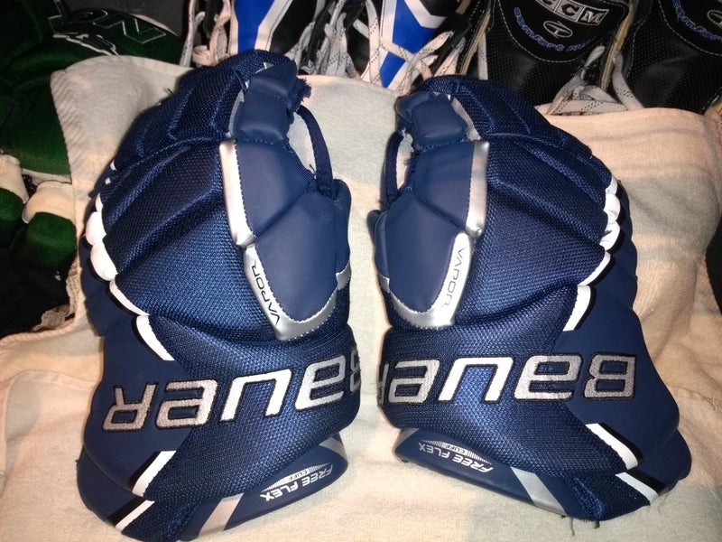 Bauer Vapor X40 hockey gloves senior