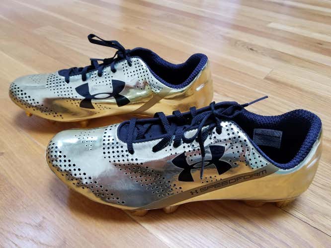 **RARE** New Under Armour Speedform GOLD CLEATS