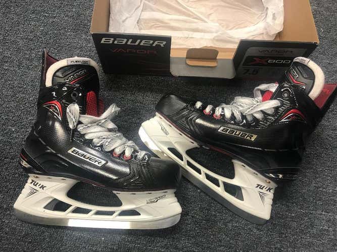Bauer Vapor X800 Skates Senior Size 7.5