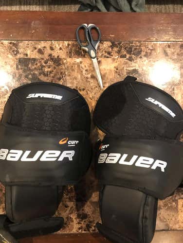 Bauer 1S Goalie Knee Guards