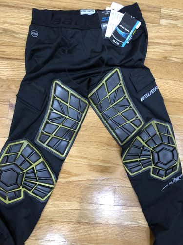 New Large Bauer Elite Goalie Padded Protective Pants w/ tags