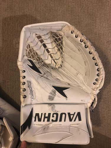 Vaughn Velocity 7600 Glove