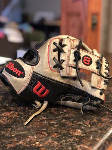Wilson A2000 Glove