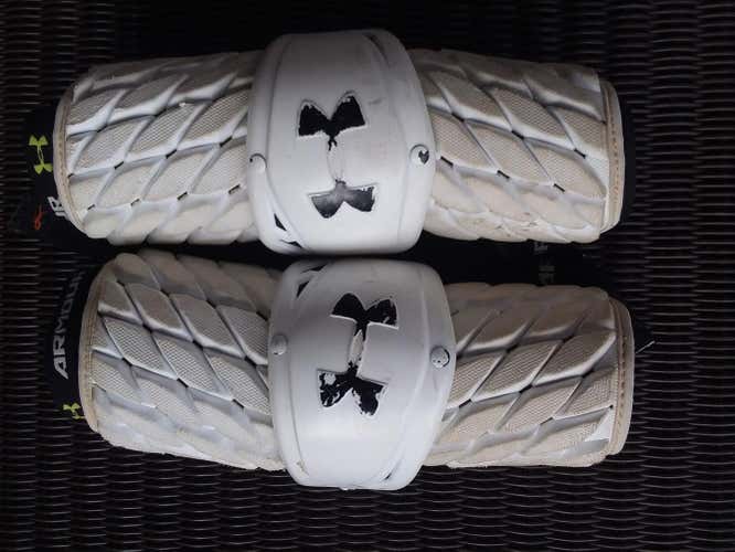 Under Armour VFT Arm Guards Arm Pads NEED GONE