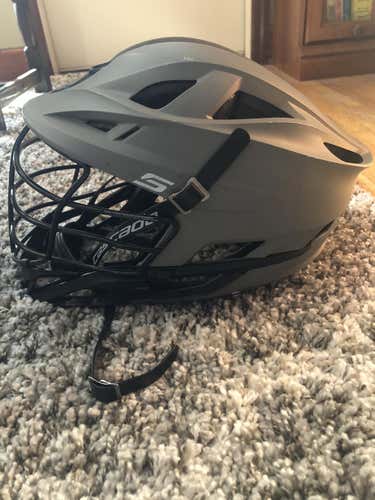 Cascade S Helmet Helmet Adult