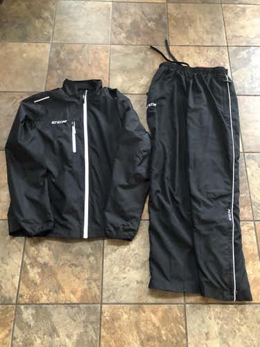 CCM Lightweight Warmup/Coaching Tracksuit - Senior Medium