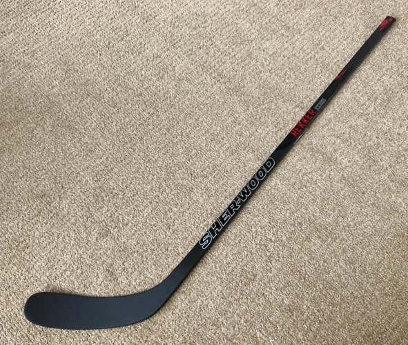 New Sher-Wood EK365 Grip Stick, Youth, 20 Flex, RH
