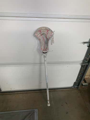 Ecd Mirage With Limited Edition Breast Cancer Awareness Mesh On A White Carbon Pro