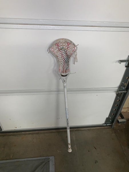 Ecd Mirage With Limited Edition Breast Cancer Awareness Mesh On A White Carbon Pro