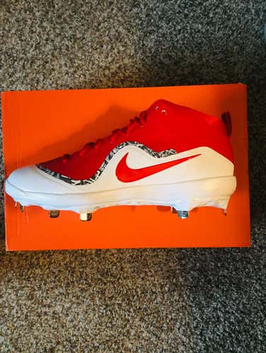 **BRAND NEW**  Nike Force Air TROUT 4 PRO