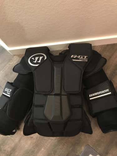 Warrior Ritual R/GT pro Goalie Chest and Arm Protector Senior large little use