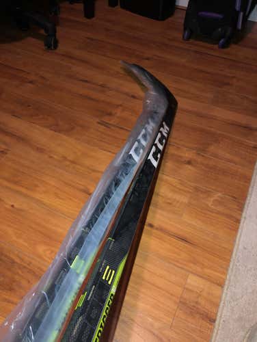 Trigger3D PMT 2 sticks 85 Flex Senior, McDavid/ P28 grip right curve