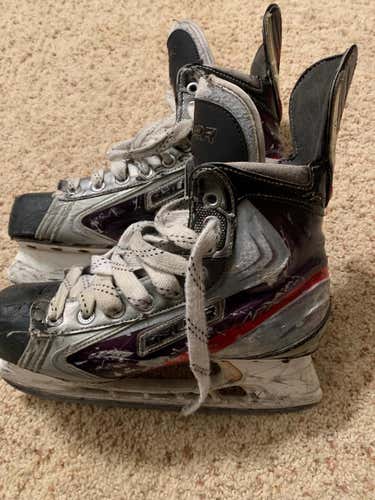 great Bauer Vapor APX Skates Senior Size 7.5