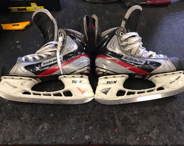 Bauer APX Size 7D. Oversized 272 Holders.