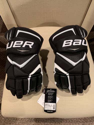 Bauer Vapor 1X 15” Gloves - Used Once