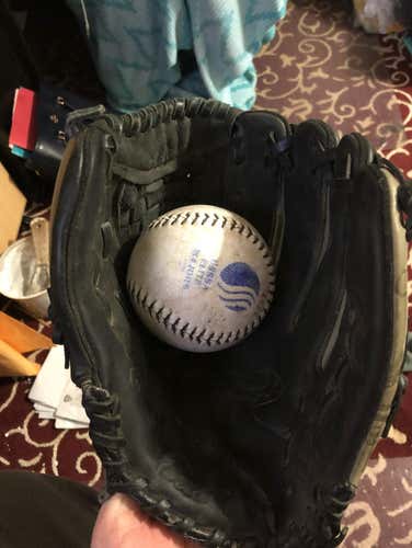 Easton Fastpitch 12 1/2 Synergy Syn125fp