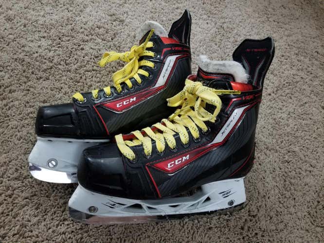 CCM JetSpeed Vibe Skates Junior Size 5 - Ovechkin