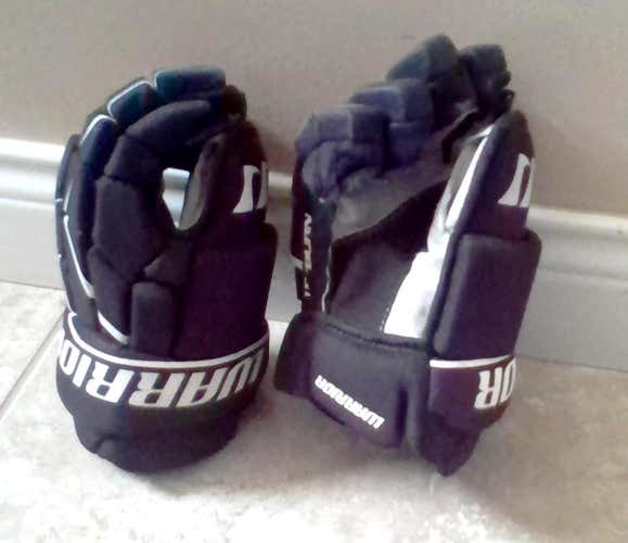 Warrior Hockey Gloves Youth 11"