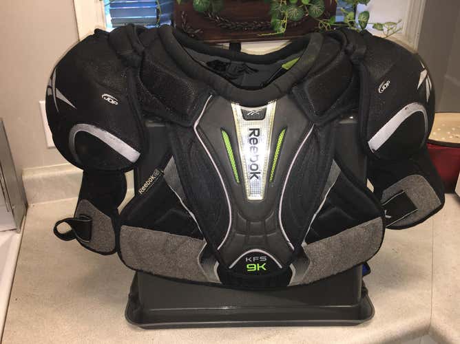 Reebok 9k Shoulder Pads