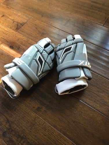STX Cell 3 Gloves