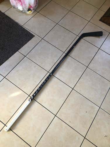 Warrior Widow 85 Flex Senior Stick