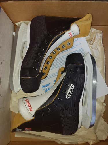 New Bauer Skates Youth Size 13.5