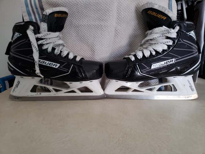 Bauer Supreme S170 Goalie Skates Junior Size 2.5 with extra blades