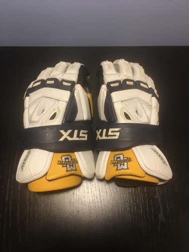 Marquette Assault Lacrosse Gloves