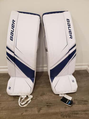 New Bauer S29 Goalie Leg Pads Intermediate Large