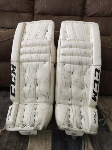 CCM 26+1 Extreme Flex II 760 Leg Pads