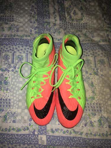 Nike Hypervenoms