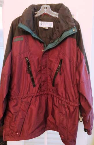 Columbia Mens M snowboard style anorak in great condition with hidden hood