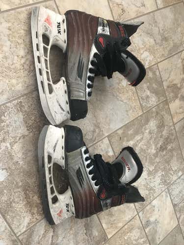 Bauer Vapor XXX Skates Size 4.5