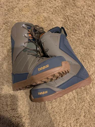 Thirty Two Lashed Bradshaw Boots 9