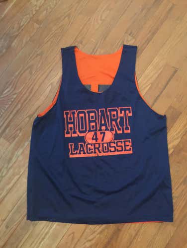 Hobart College Statesman Reversible Mesh Lacrosse Pinnie