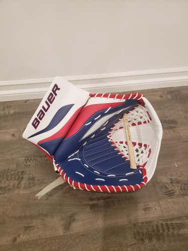 New Bauer Reactor 4000 Goalie Glove & Blocker Regular Senior