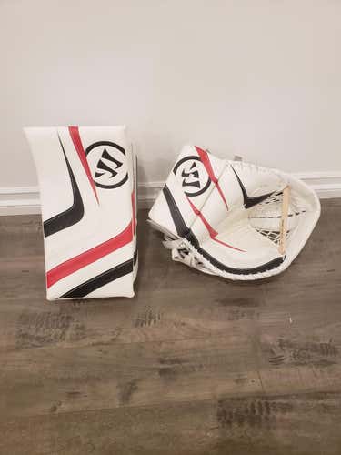 New Warrior Ritual Goalie Glove & Blocker Regular Senior