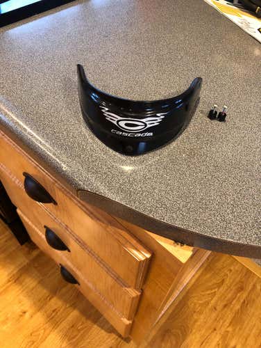 Cascade Goalie Throat Guard