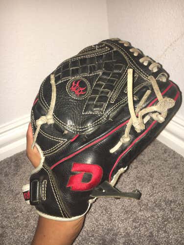 DeMarini Insane Youth Glove