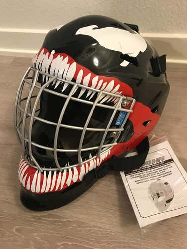 New Custom Designed Vaughn “Venom” Senior Goalie Mask Helmet