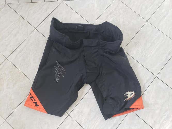 Pat Maroon signed game worn Ducks Stadium series shells, CCM pp90, XL