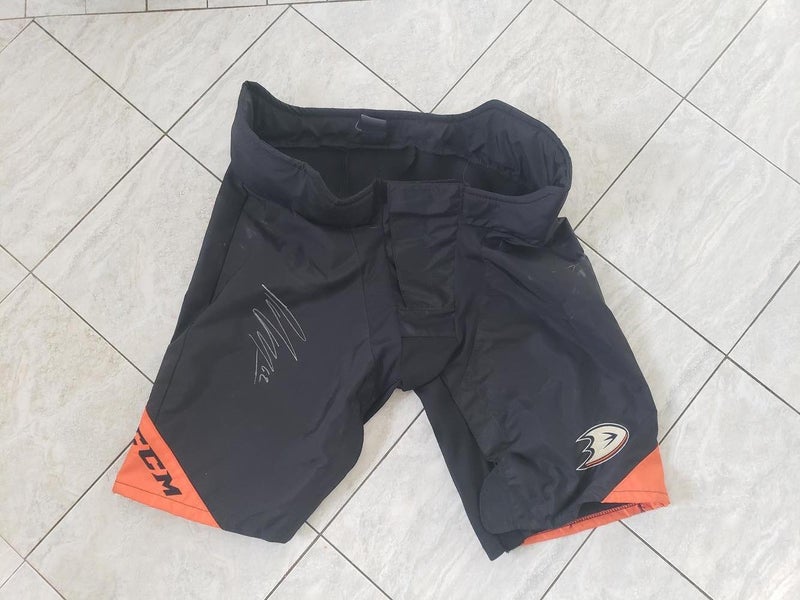 Pat Maroon signed game worn Ducks Stadium series shells, CCM pp90, XL