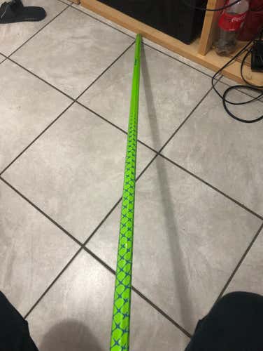 Green Lacrosse Shaft