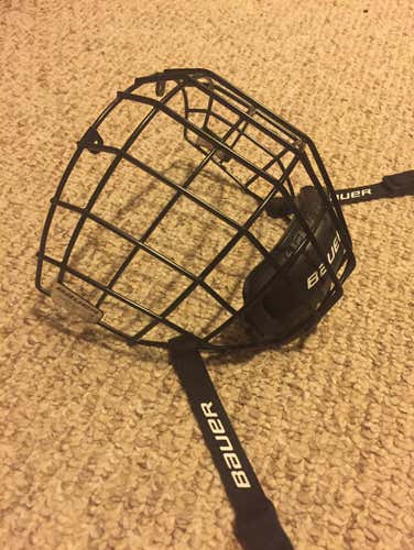 Bauer Profile 2 Medium All Black Cage